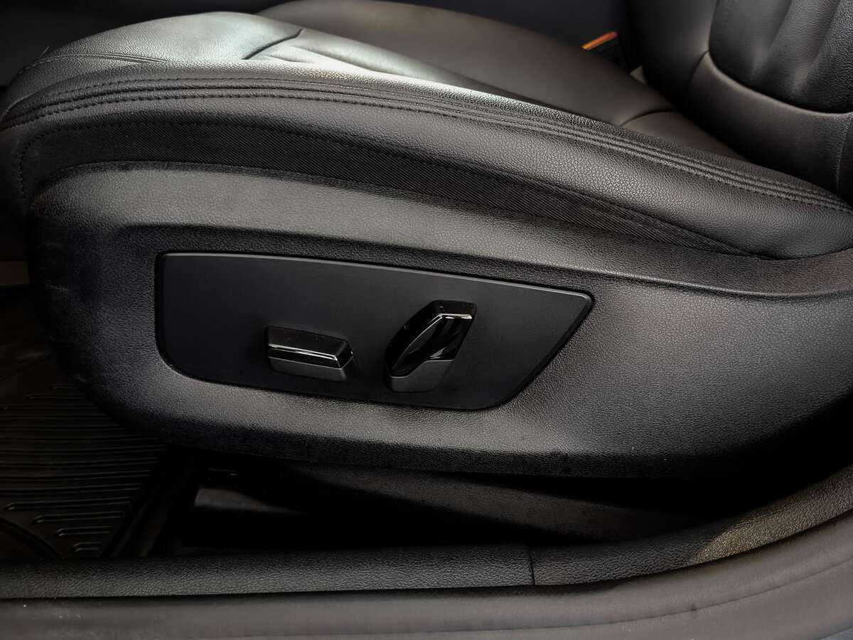 BMW 5 серии с пробегом — 2020 год. Фото: #16