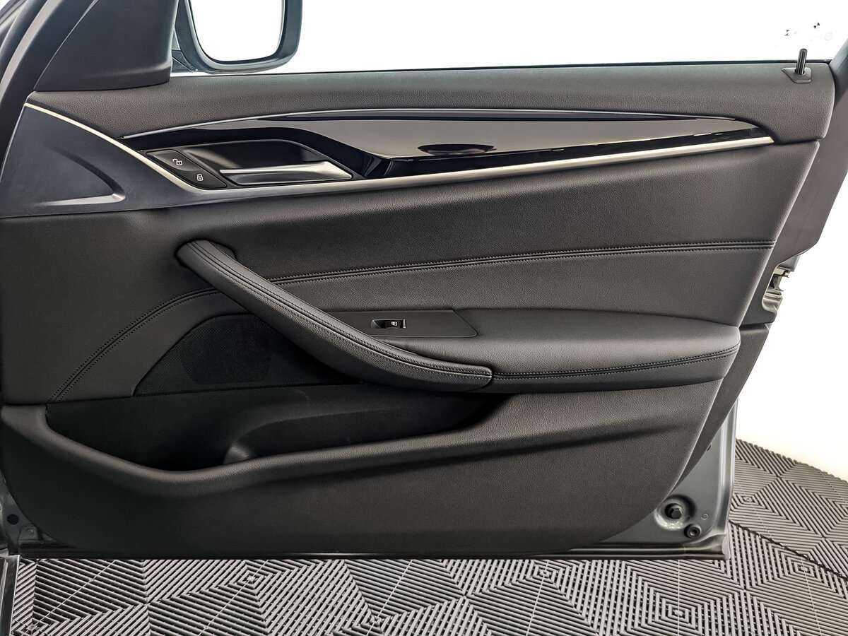 BMW 5 серии с пробегом — 2020 год. Фото: #20