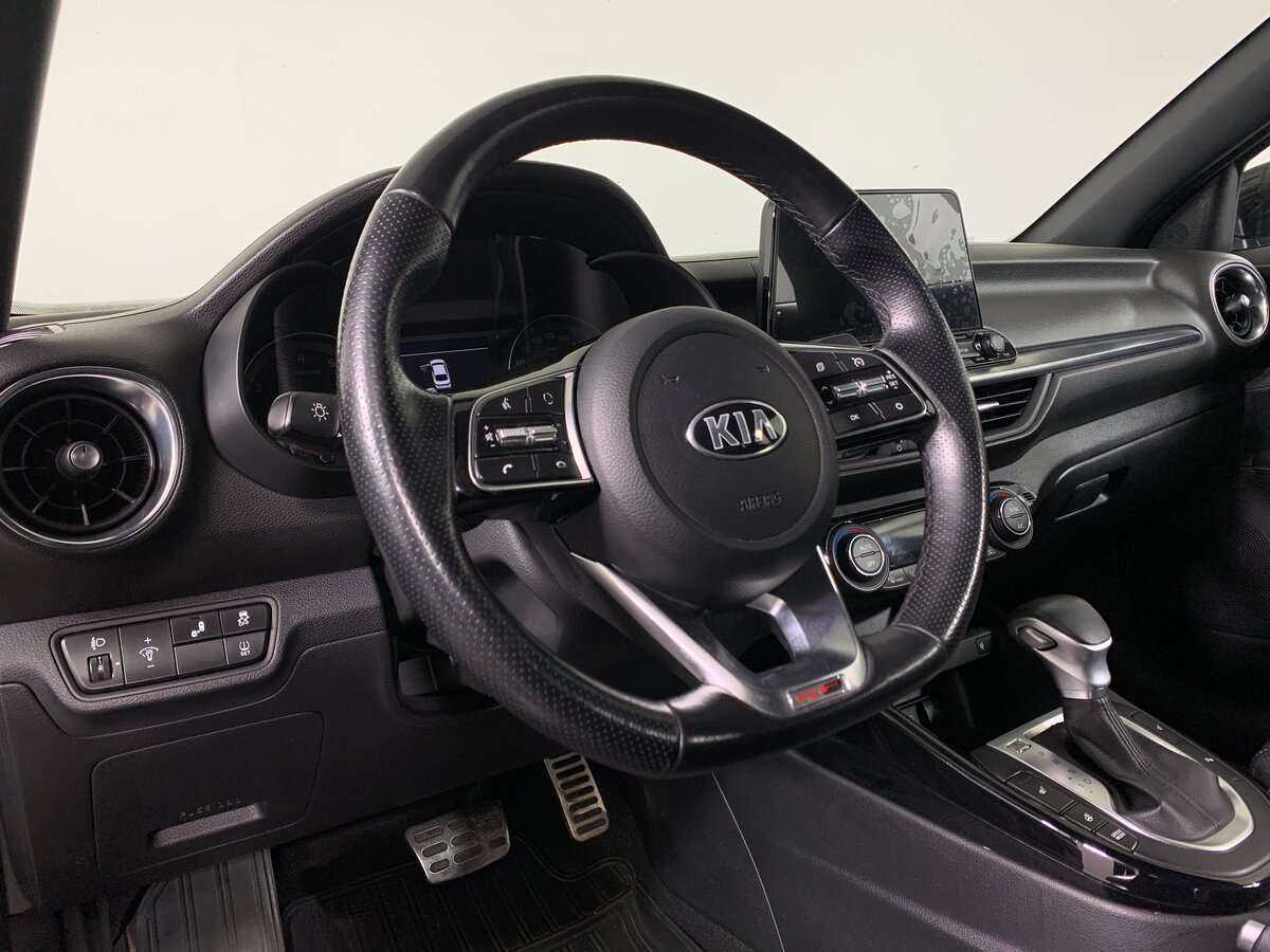 Kia Cerato с пробегом — 2020 год. Фото: #8