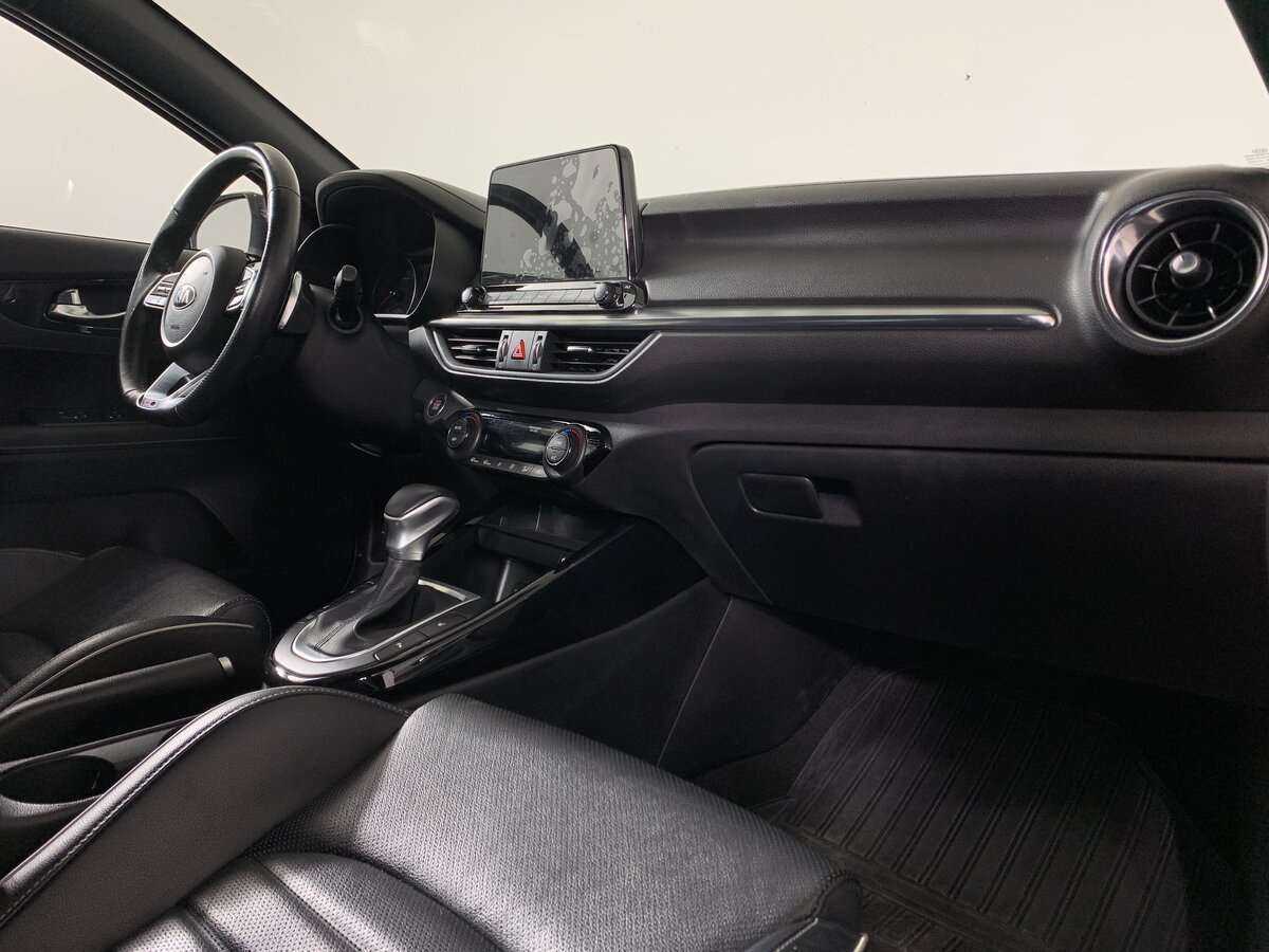 Kia Cerato с пробегом — 2020 год. Фото: #10