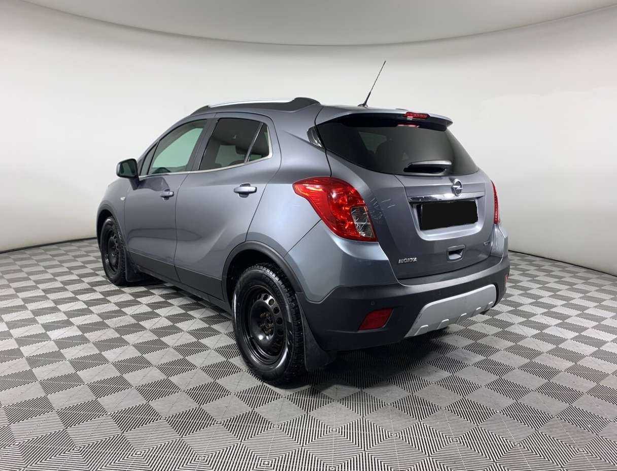 Opel Mokka с пробегом — 2015 год. Фото: #5