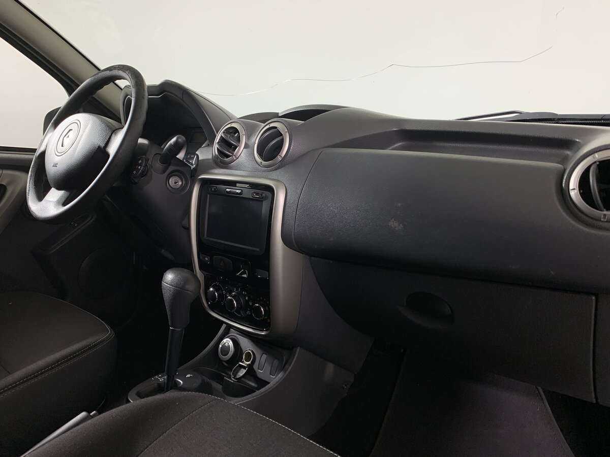 Renault Duster с пробегом — 2014 год. Фото: #10