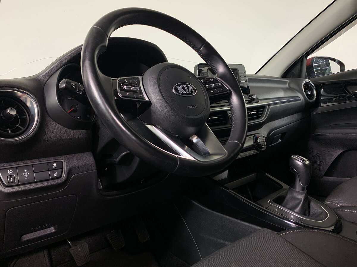 Kia Cerato с пробегом — 2019 год. Фото: #8