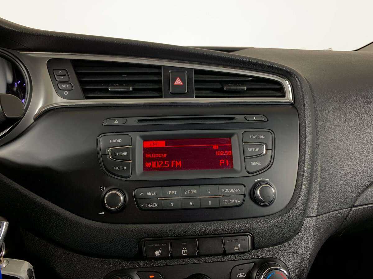 Kia Ceed с пробегом — 2017 год. Фото: #12