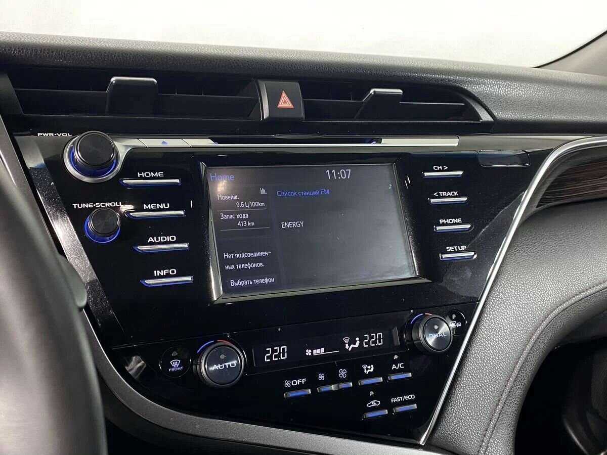 Toyota Camry с пробегом — 2020 год. Фото: #13