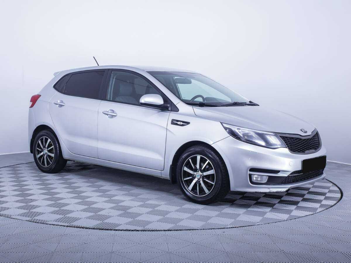 Kia Rio с пробегом — 2017 год. Фото: #2