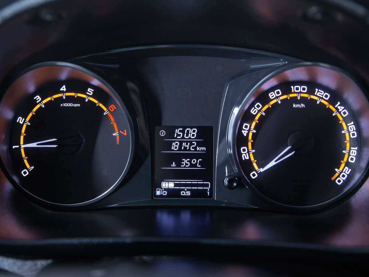 Lada (ВАЗ) Granta с пробегом — 2023 год. Фото: #9