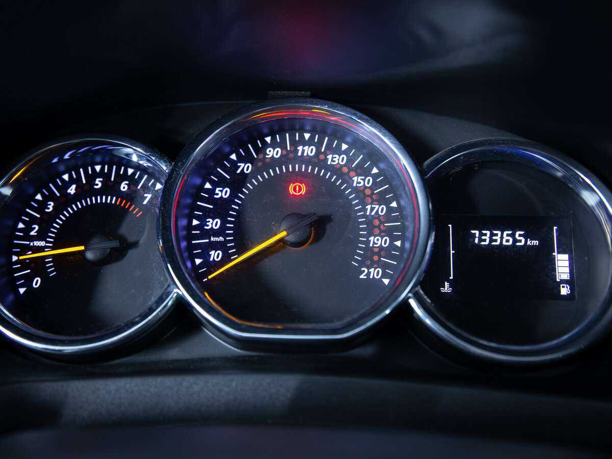 Renault Logan с пробегом — 2019 год. Фото: #14