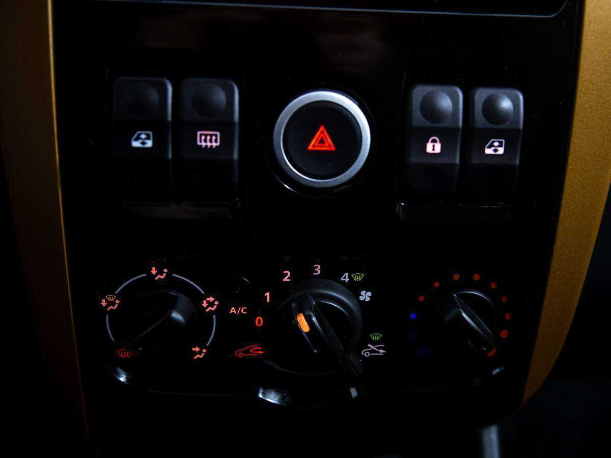 Lada (ВАЗ) Largus с пробегом — 2019 год. Фото: #14