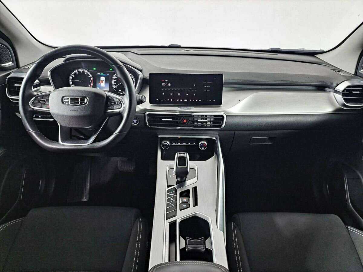 Geely Coolray с пробегом — 2021 год. Фото: #11