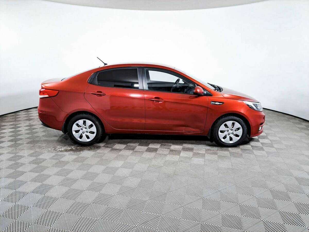 Kia Rio с пробегом — 2016 год. Фото: #3