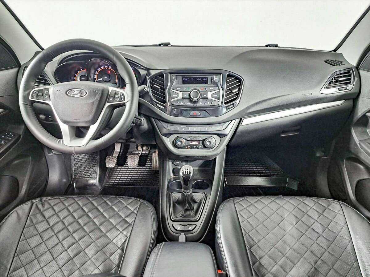 Lada (ВАЗ) Vesta с пробегом — 2020 год. Фото: #12