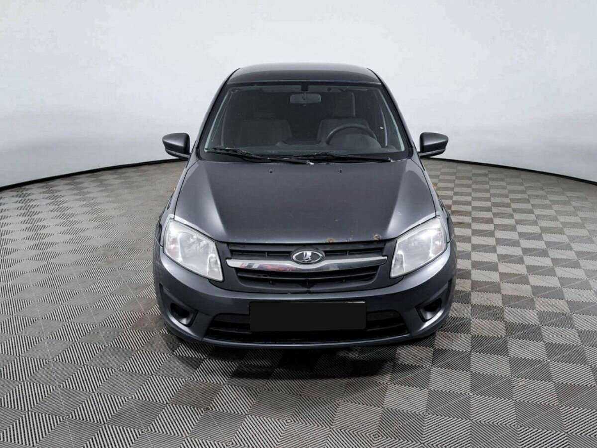 Lada (ВАЗ) Granta с пробегом — 2017 год. Фото: #1