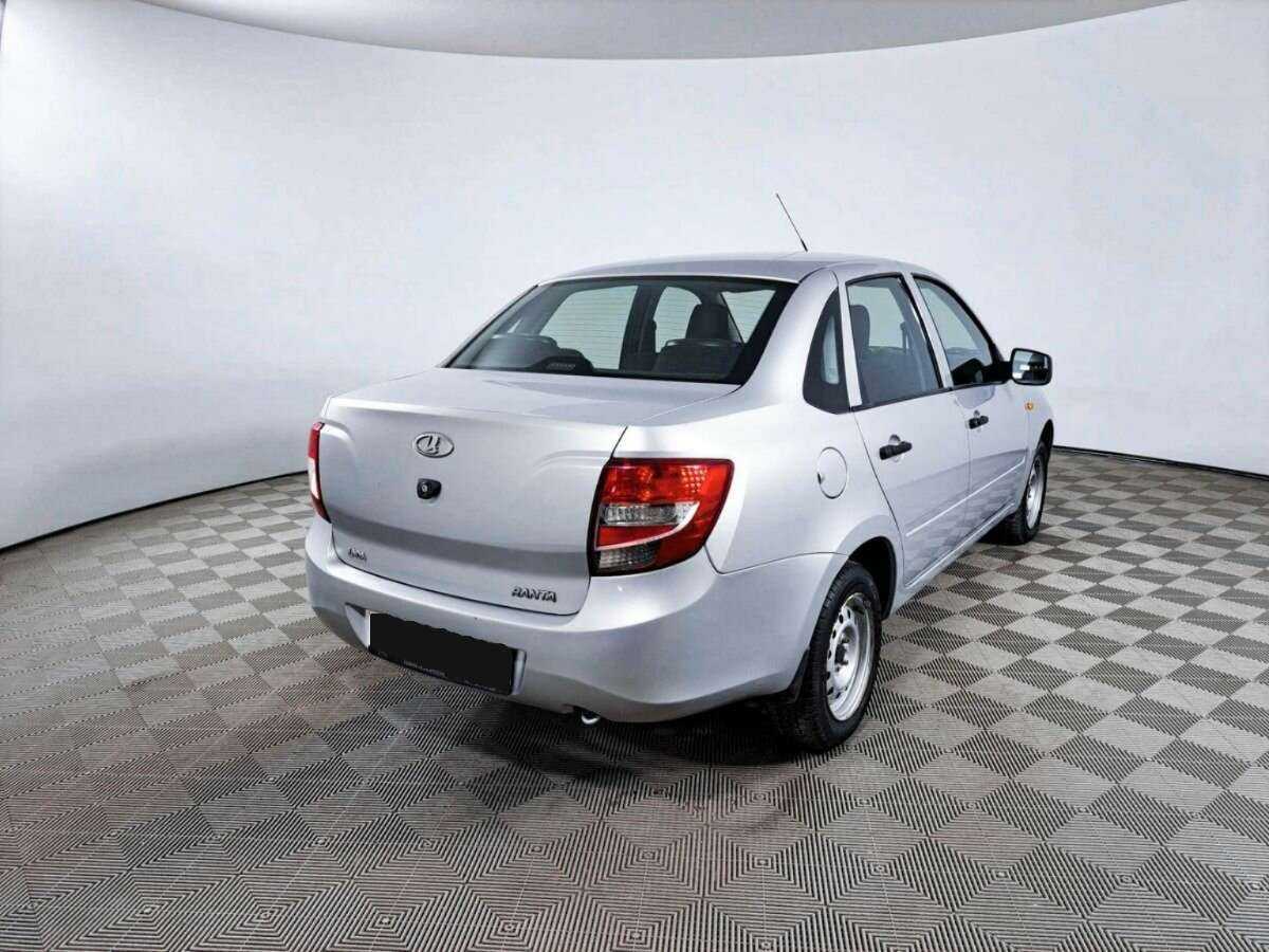 Lada (ВАЗ) Granta с пробегом — 2013 год. Фото: #4