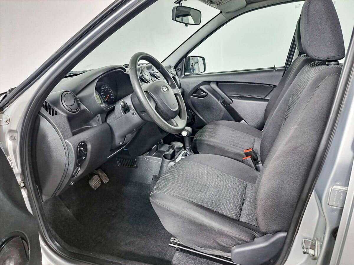 Lada (ВАЗ) Granta с пробегом — 2013 год. Фото: #13