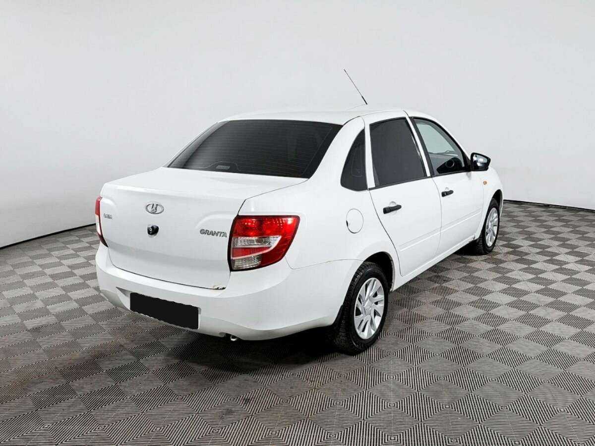 Lada (ВАЗ) Granta с пробегом — 2016 год. Фото: #4