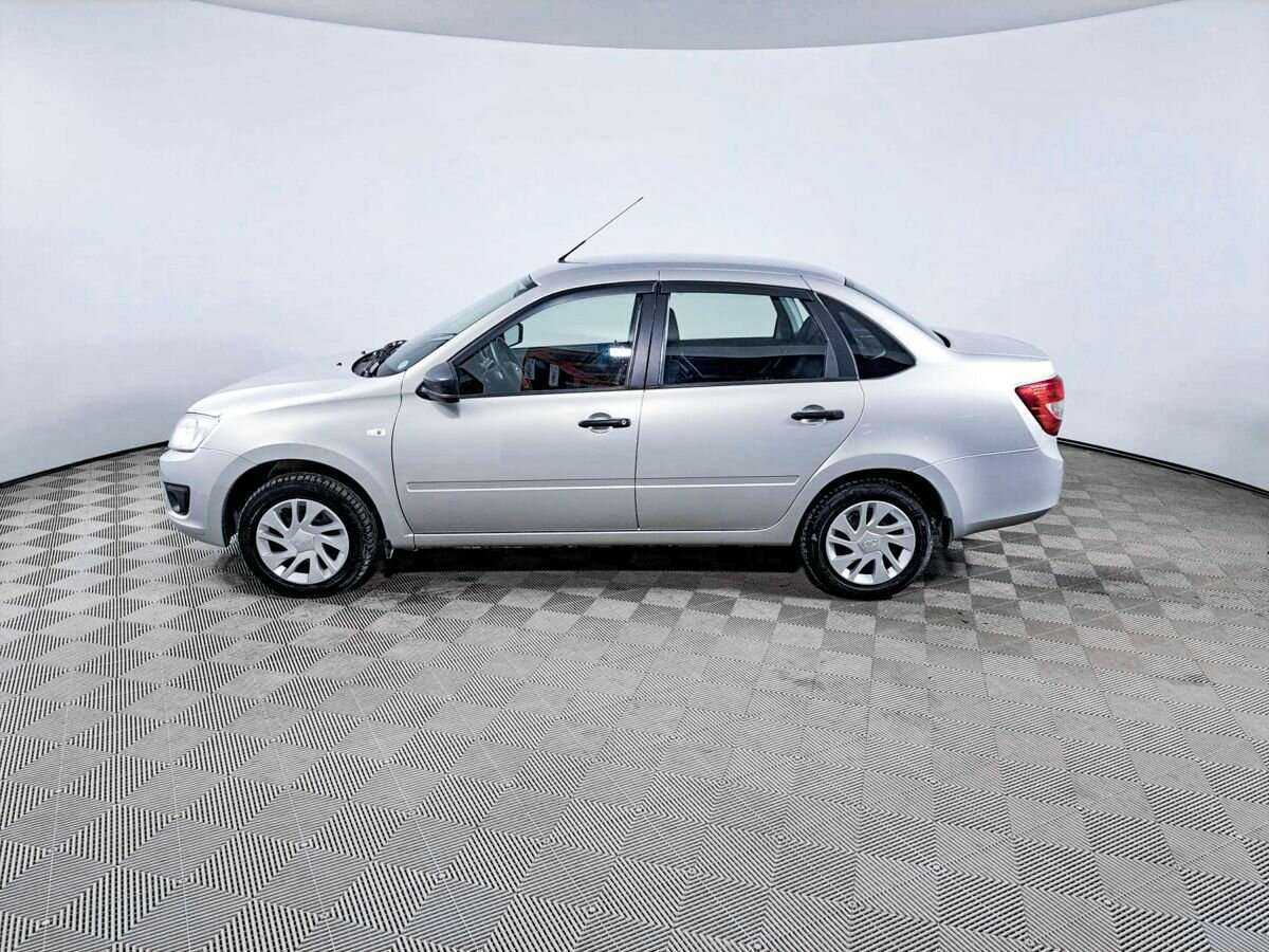 Lada (ВАЗ) Granta с пробегом — 2017 год. Фото: #7