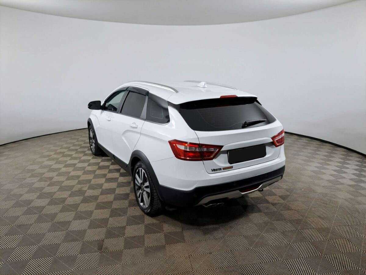 Lada (ВАЗ) Vesta с пробегом — 2018 год. Фото: #6