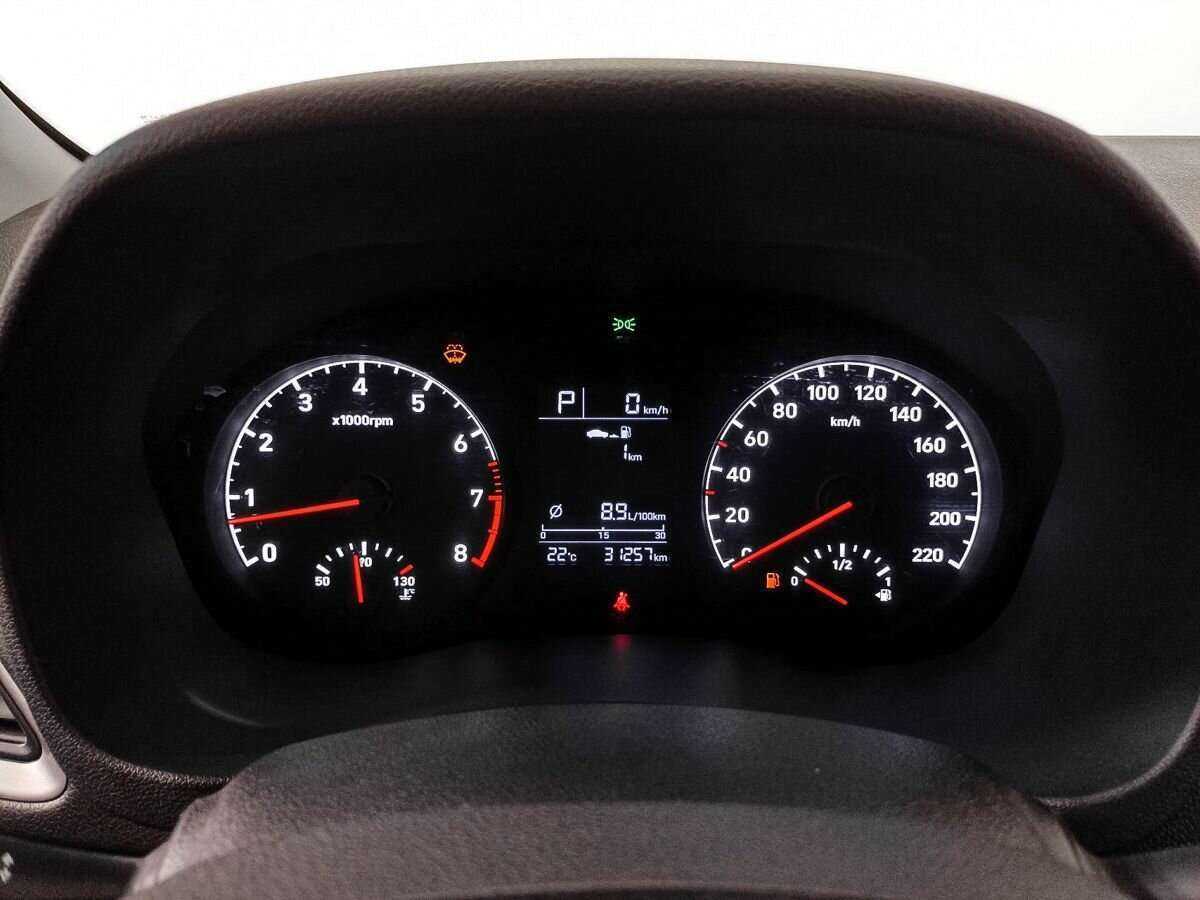 Hyundai Solaris с пробегом — 2017 год. Фото: #12