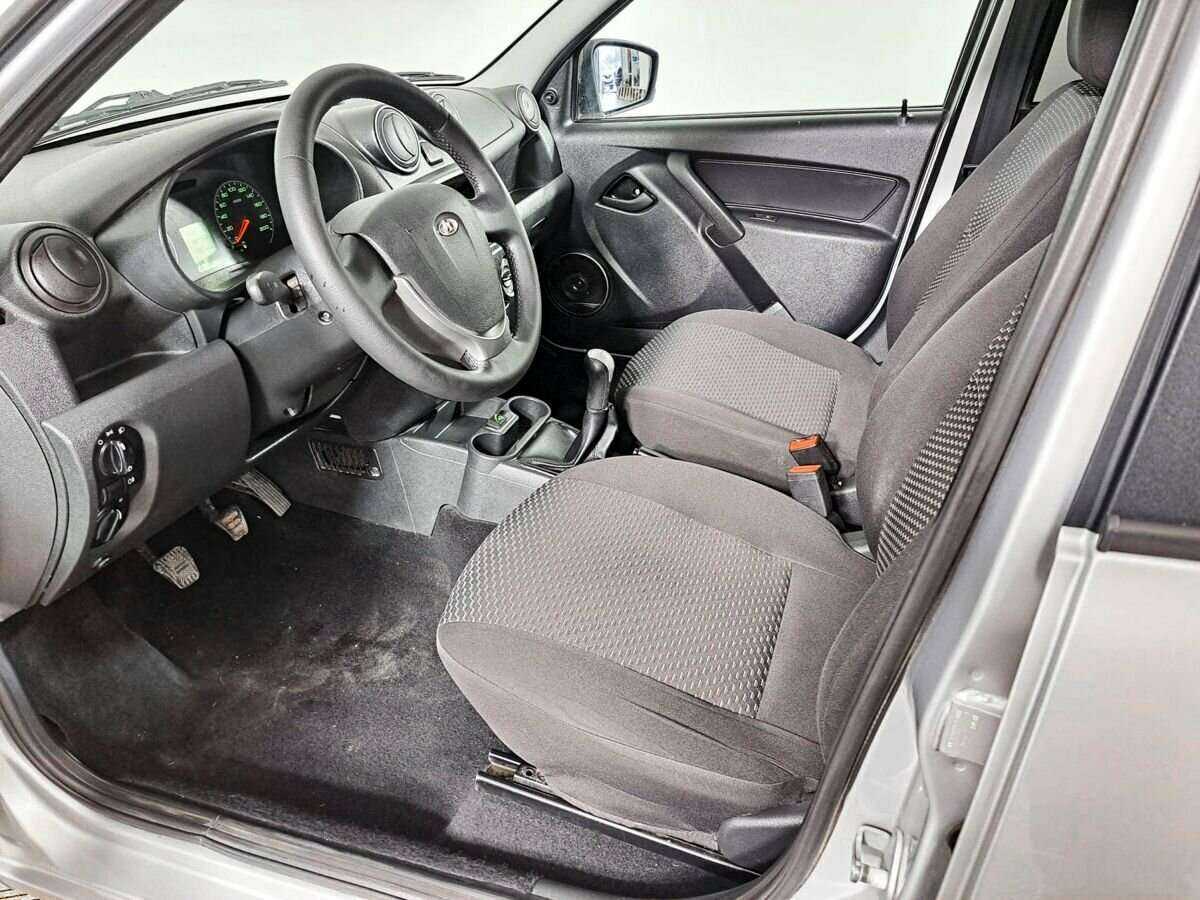 Lada (ВАЗ) Granta с пробегом — 2018 год. Фото: #13