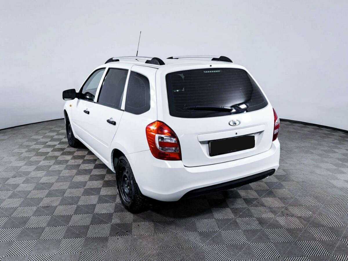 Lada (ВАЗ) Kalina с пробегом — 2013 год. Фото: #6