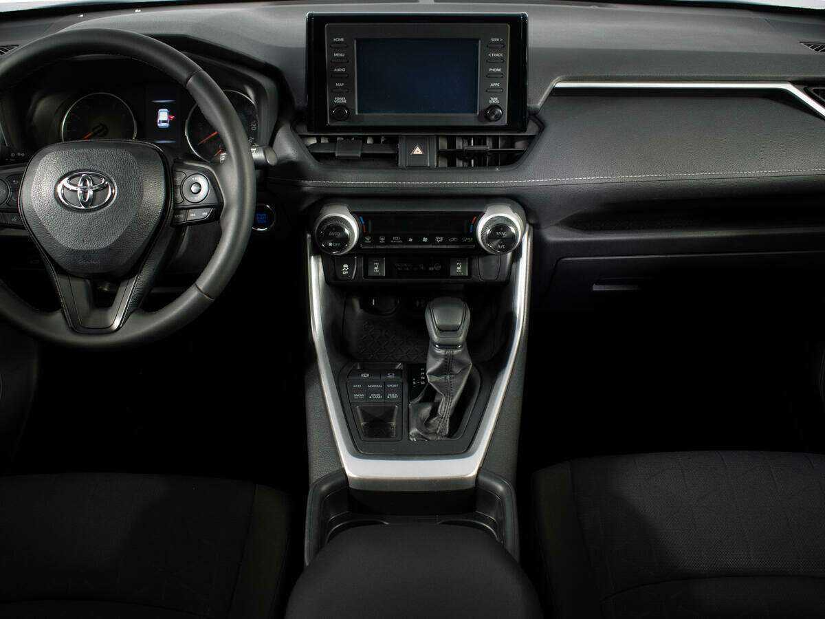 Toyota RAV4 с пробегом — 2019 год. Фото: #11