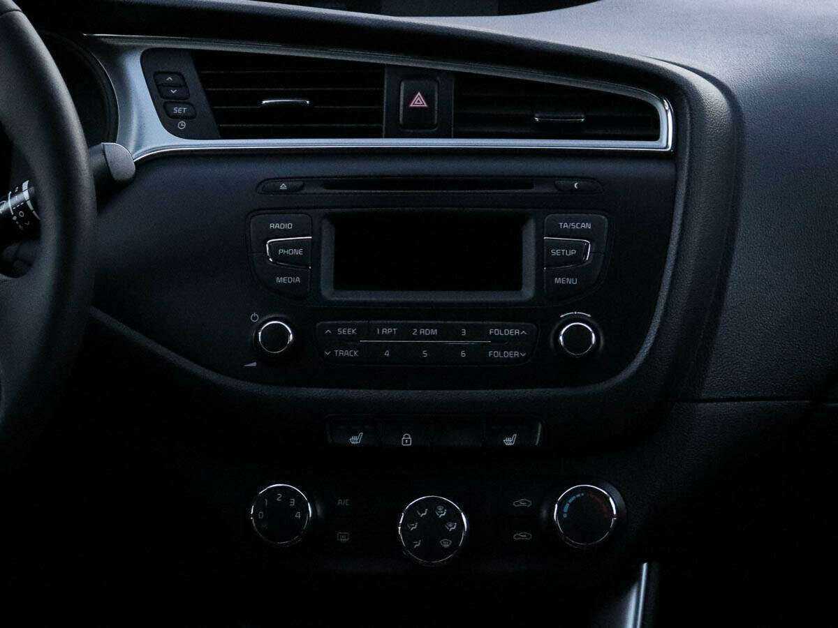 Kia Ceed с пробегом — 2018 год. Фото: #9