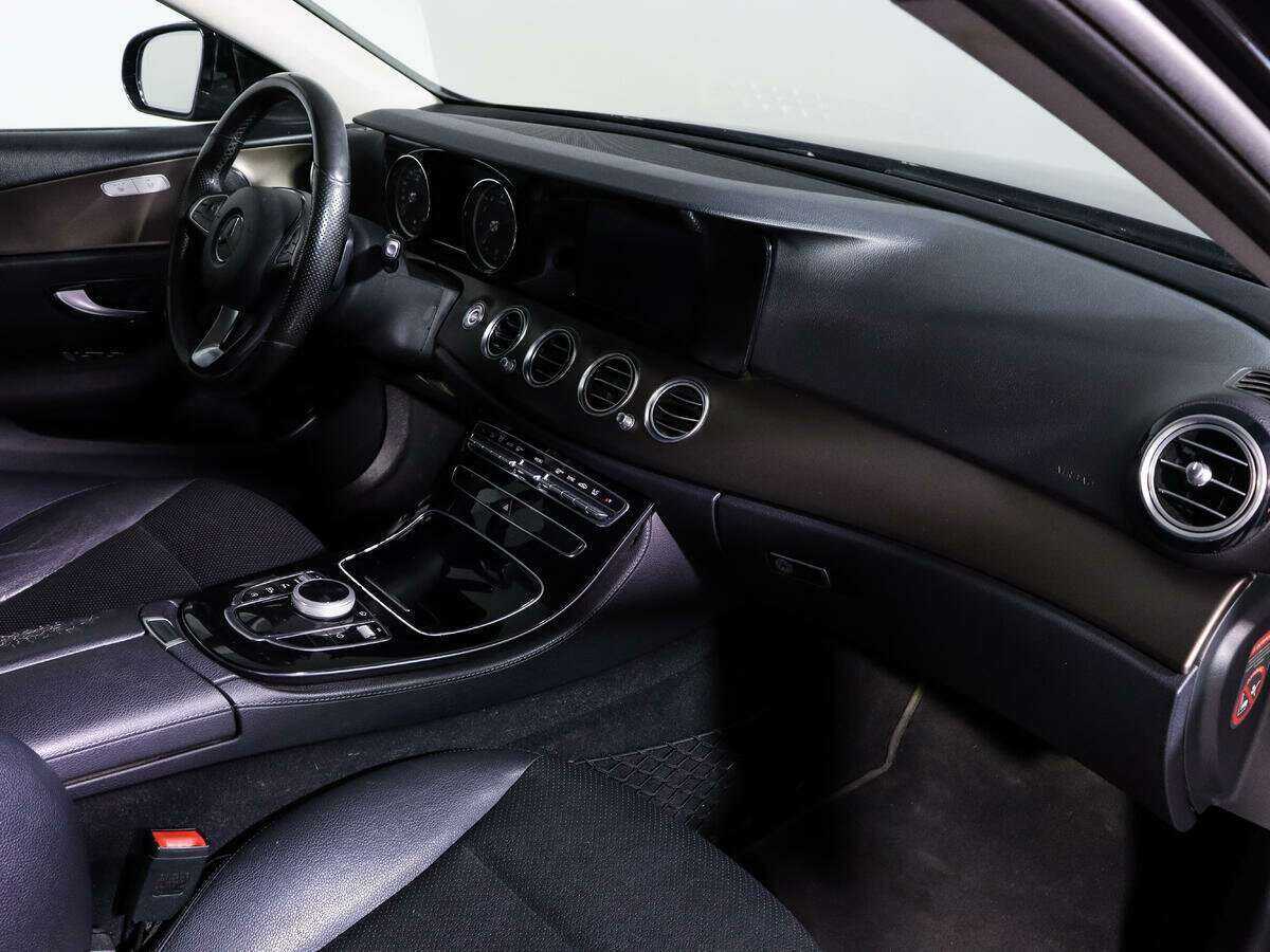 Mercedes-Benz E-Класс с пробегом — 2016 год. Фото: #7