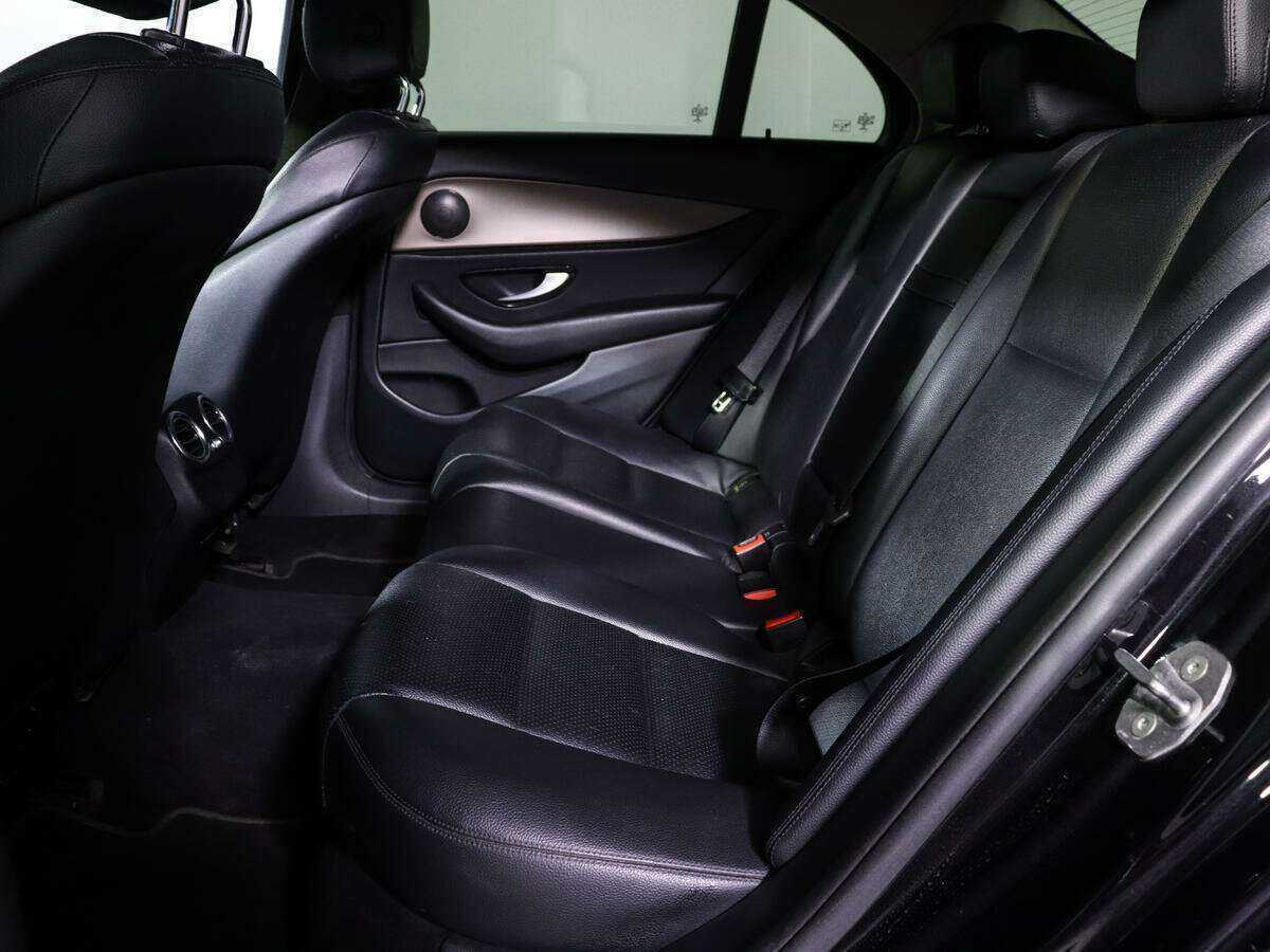 Mercedes-Benz E-Класс с пробегом — 2016 год. Фото: #8