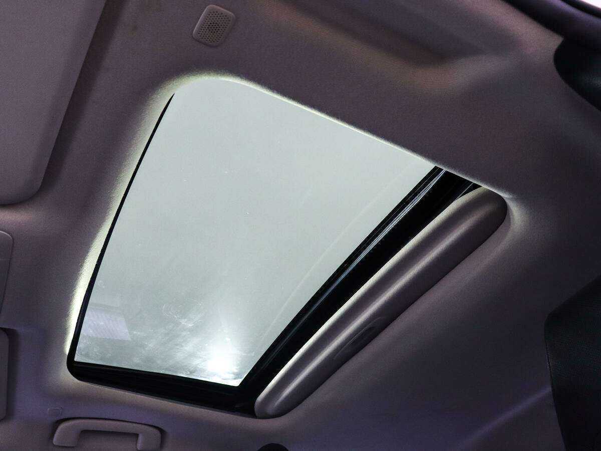 Toyota Corolla с пробегом — 2022 год. Фото: #14