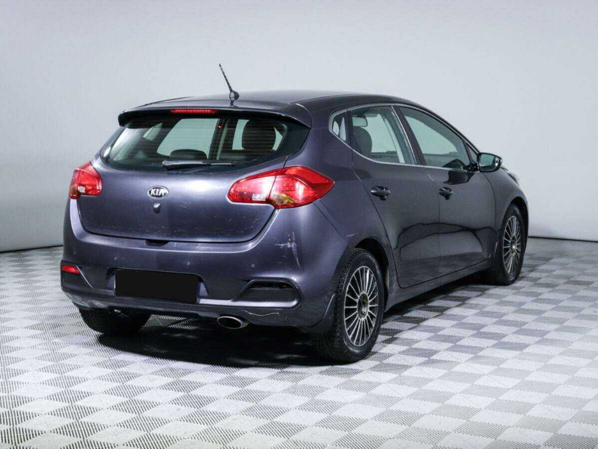 Kia Ceed с пробегом — 2014 год. Фото: #4