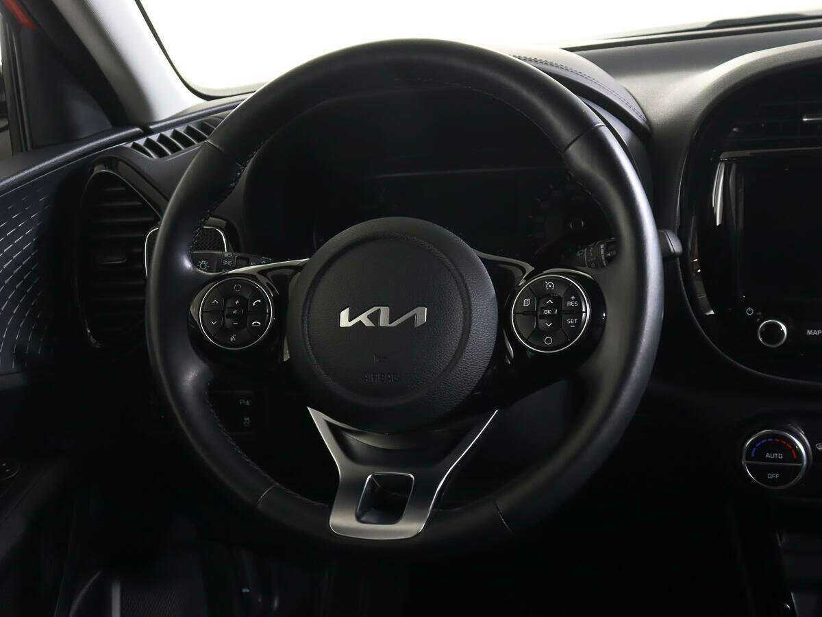 Kia Soul с пробегом — 2022 год. Фото: #13