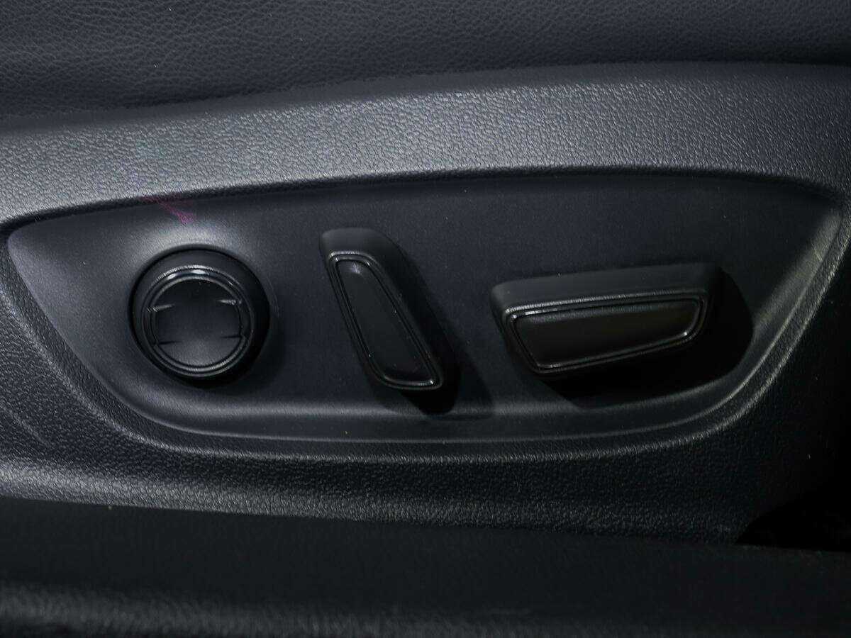 Toyota Camry с пробегом — 2021 год. Фото: #14