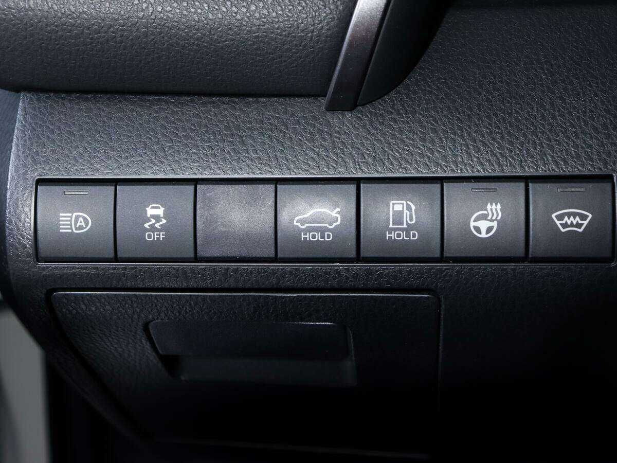 Toyota Camry с пробегом — 2021 год. Фото: #19