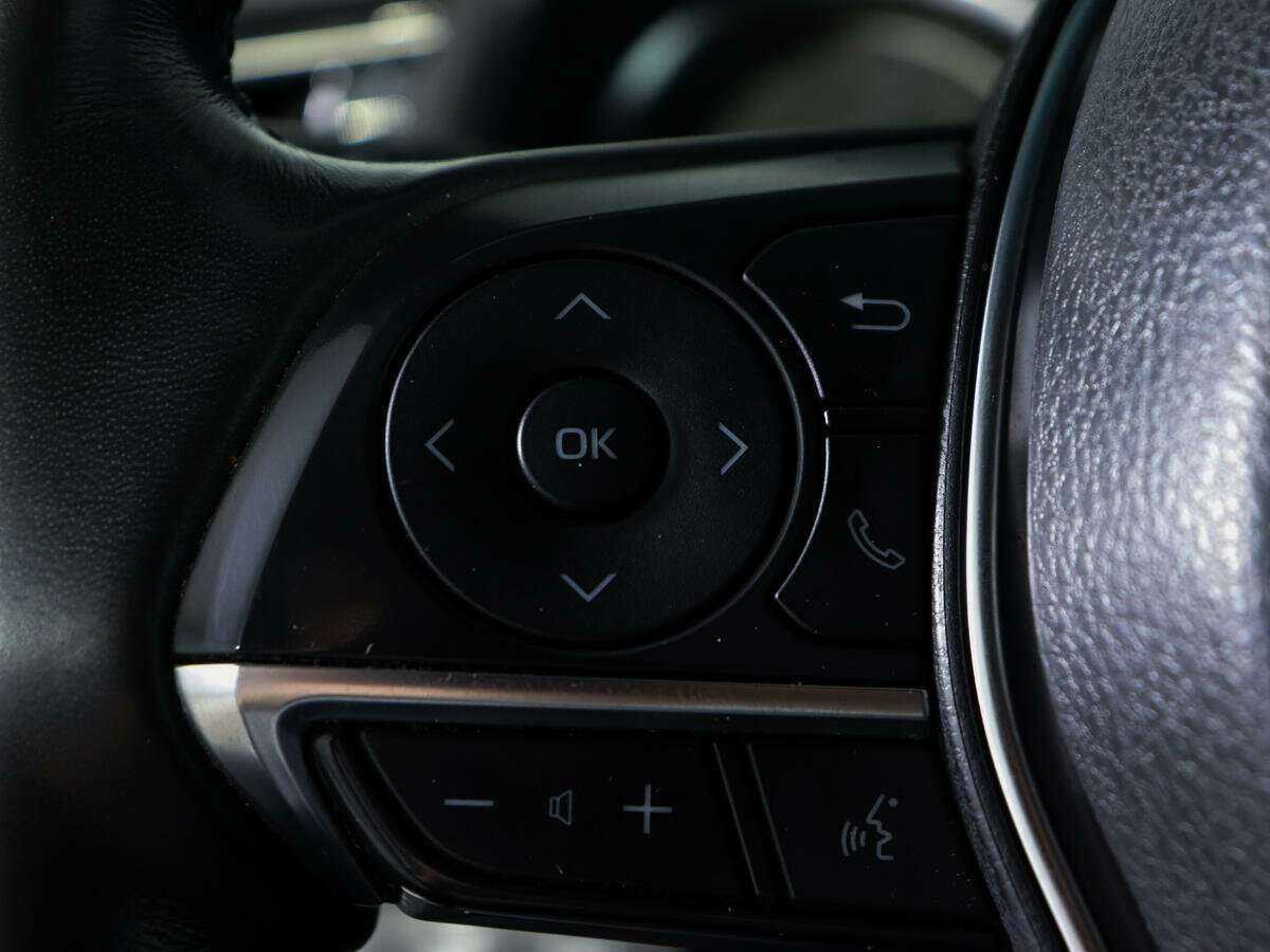 Toyota Camry с пробегом — 2021 год. Фото: #21