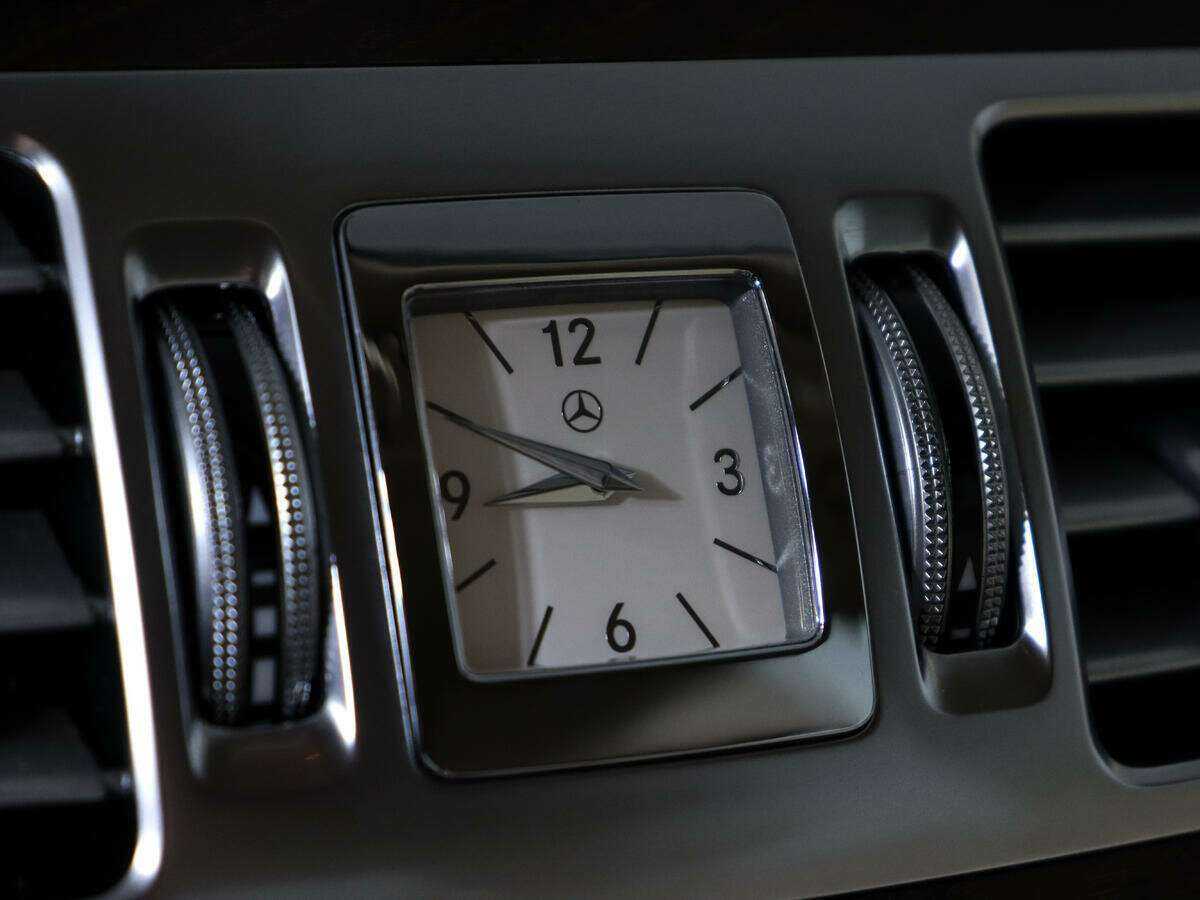 Mercedes-Benz E-Класс с пробегом — 2015 год. Фото: #20