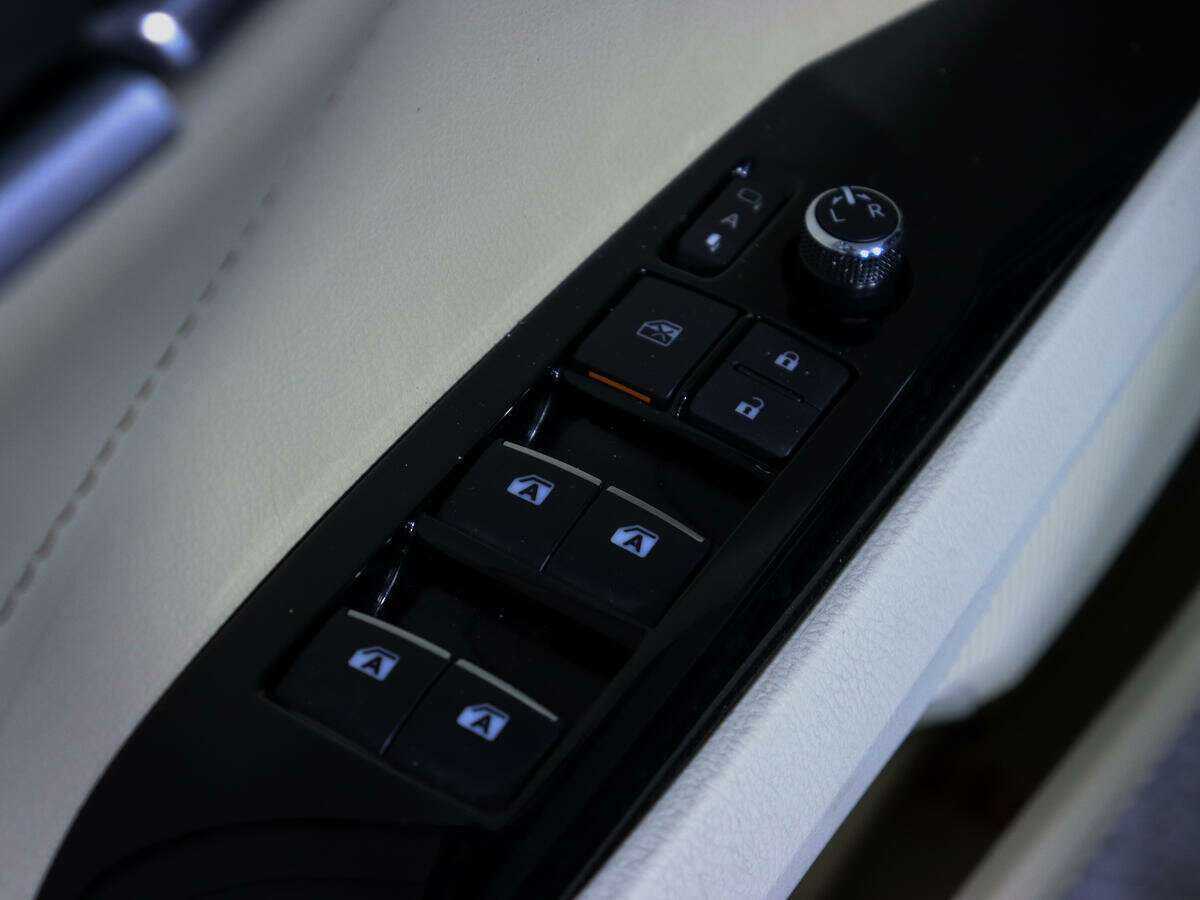 Toyota Camry с пробегом — 2020 год. Фото: #14