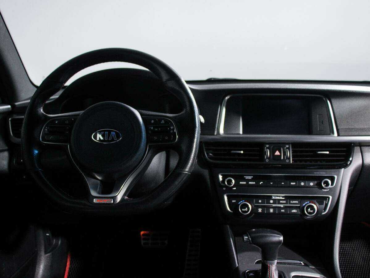 Kia Optima с пробегом — 2016 год. Фото: #7
