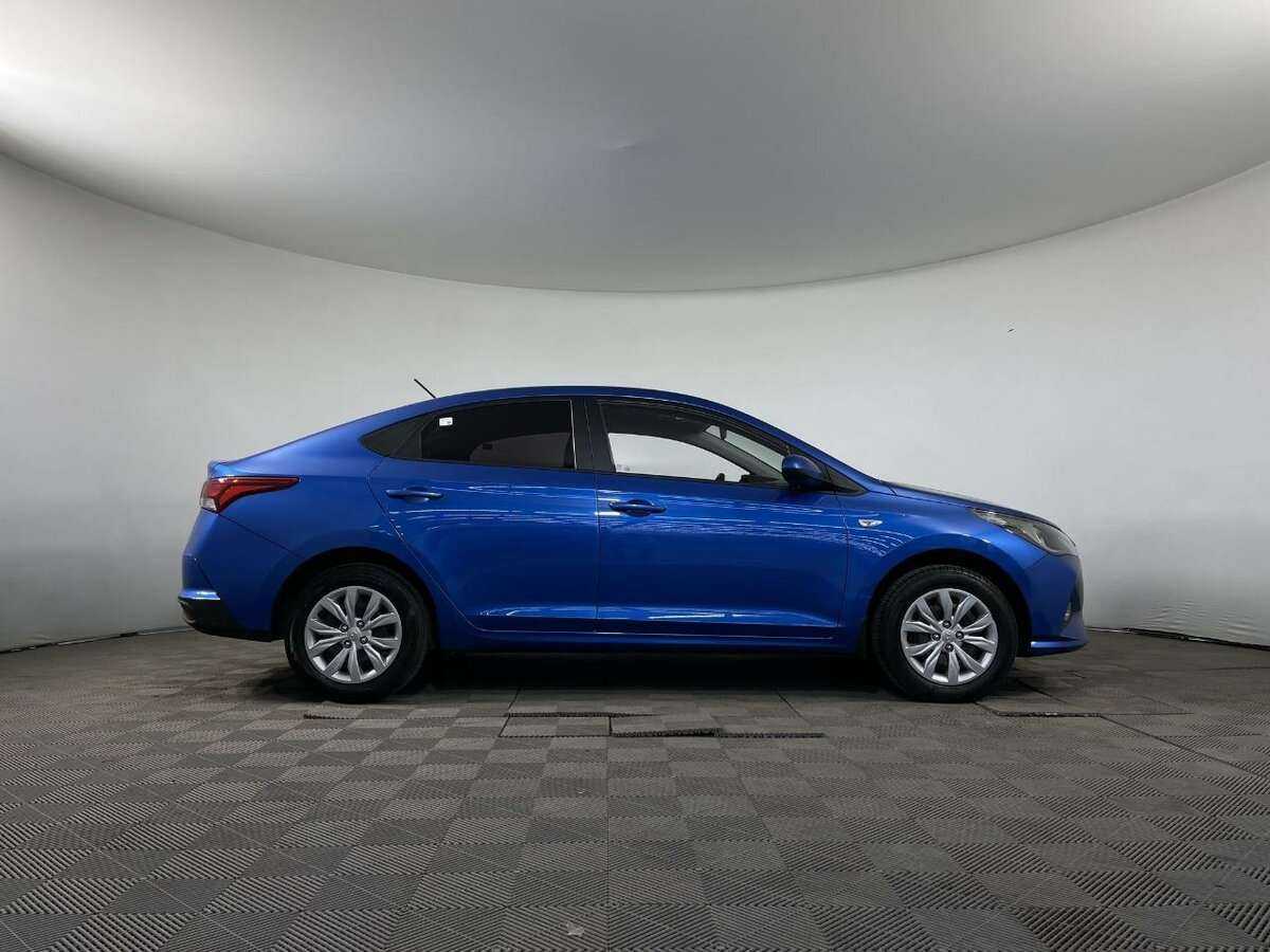 Hyundai Solaris с пробегом — 2021 год. Фото: #2