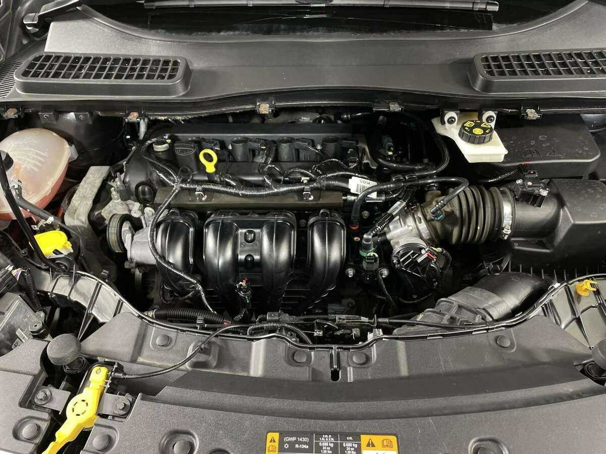 Ford Kuga с пробегом — 2017 год. Фото: #15