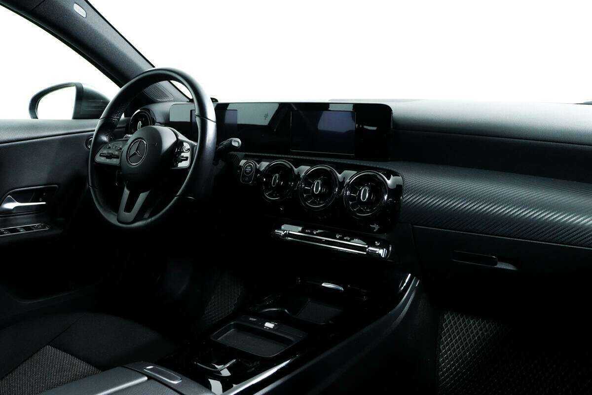 Mercedes-Benz A-Класс с пробегом — 2019 год. Фото: #8