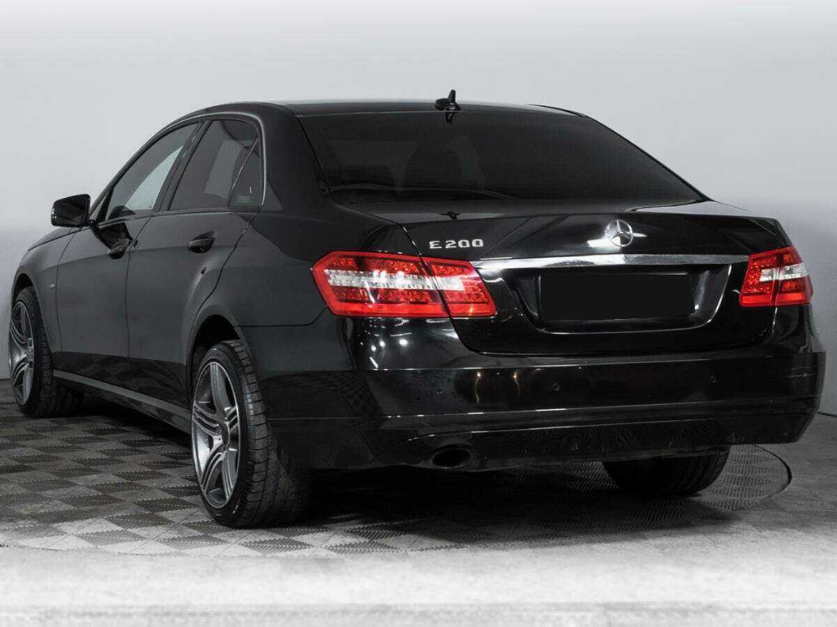 Mercedes-Benz E-Класс с пробегом — 2012 год. Фото: #5