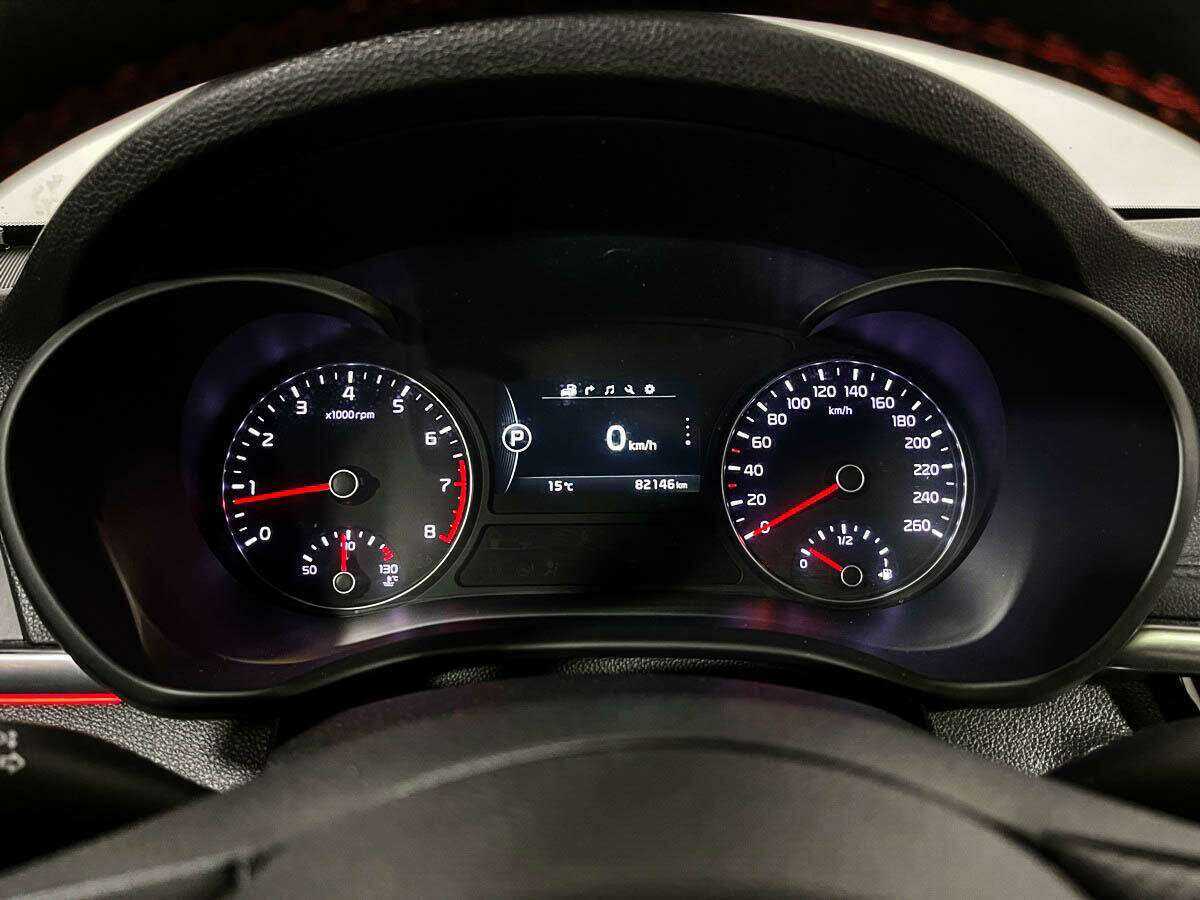 Kia Optima с пробегом — 2016 год. Фото: #10