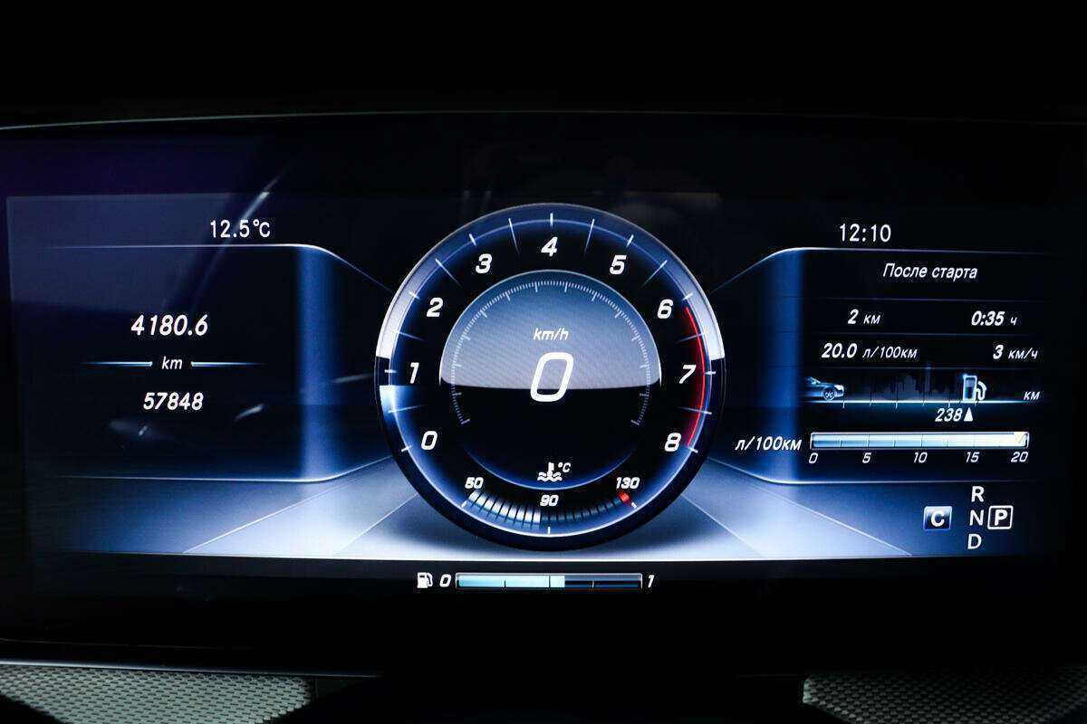 Mercedes-Benz E-Класс с пробегом — 2016 год. Фото: #9