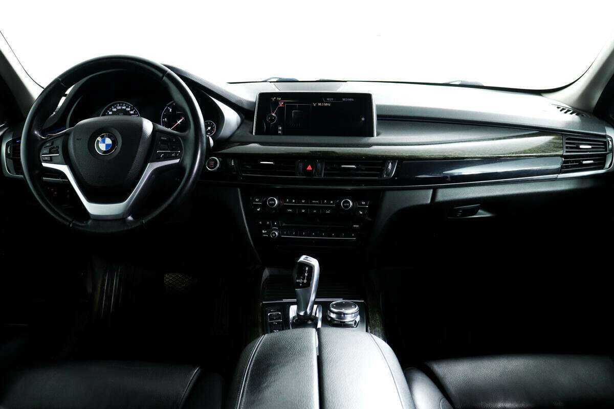 BMW X5 с пробегом — 2016 год. Фото: #10