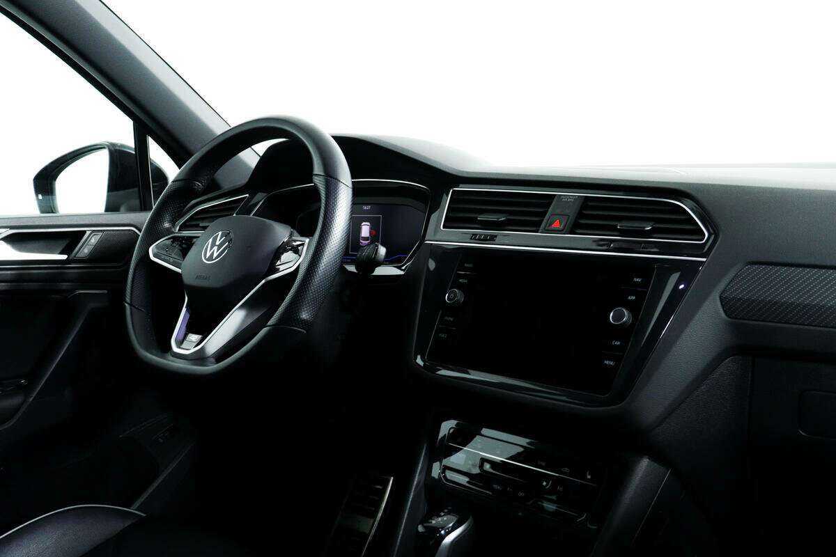 Volkswagen Tiguan с пробегом — 2021 год. Фото: #8