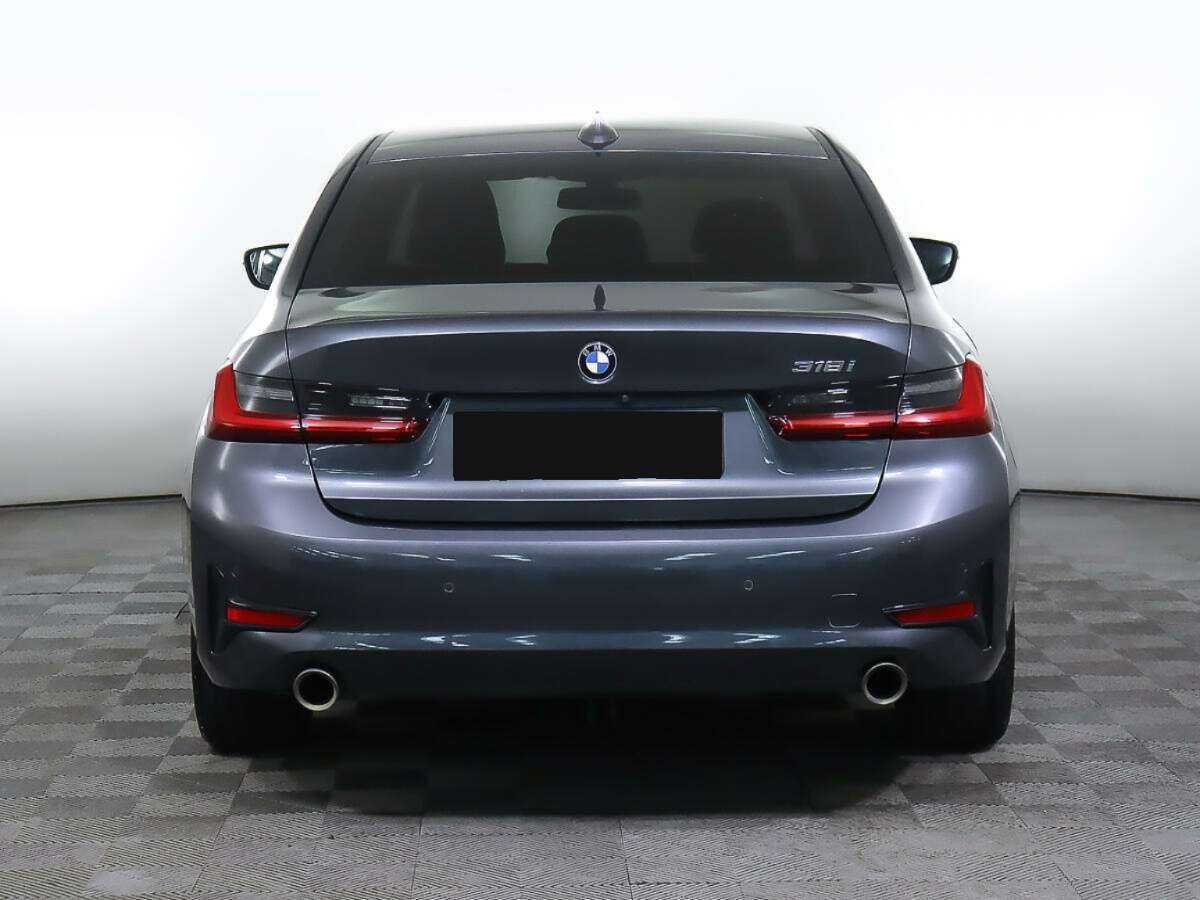 BMW 3 серии с пробегом — 2020 год. Фото: #4