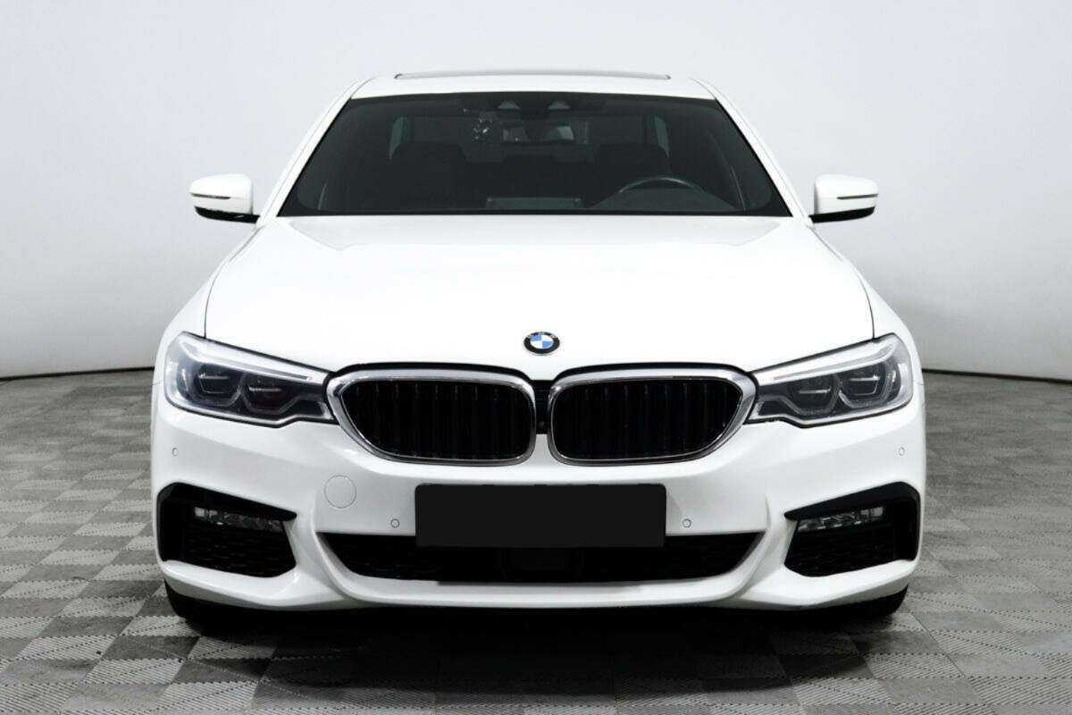 BMW 5 серии с пробегом — 2017 год. Фото: #1