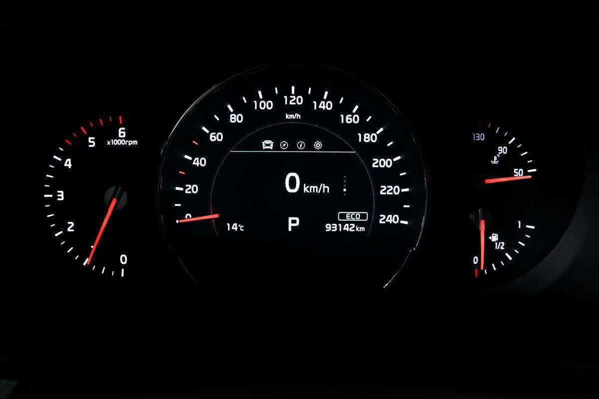 Kia Sorento с пробегом — 2018 год. Фото: #9