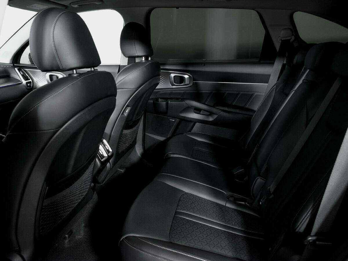 Kia Sorento с пробегом — 2021 год. Фото: #8